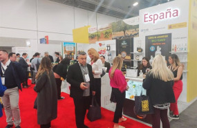ep archivo   pabellon espanol en feria de alimentacion en estados unidos