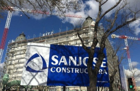 ep cartel de grupo san jose en una de sus obras