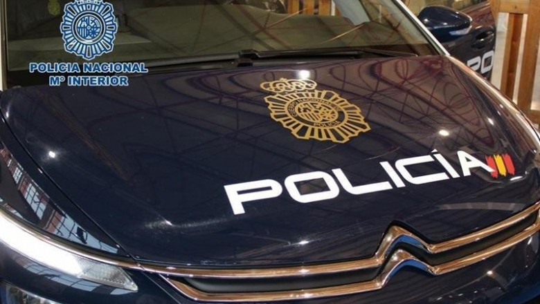 ep coche patrulla de la policia nacional ep coche patrulla de la policia nacional
