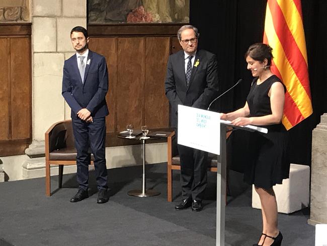 El conseller D.Calvet y el pte.Q.Torra entregan los premios Medi Ambient | EUROPA PRESS ep conseller dcalvetpteqtorra entreganpremios medi ambient