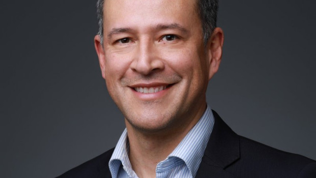 ep el director de ventas para iberia espana y portugal y paises nordicos de royal caribbean
