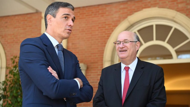 ep el presidente del gobierno pedro sanchez junto al presidente del banco interamericano de ep el presidente del gobierno pedro sanchez junto al presidente del banco interamericano de