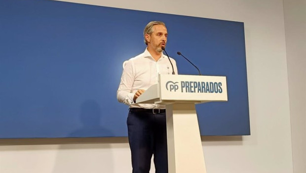 ep el vicesecretario de economia del pp juan bravo ofrece una rueda de prensa en la sede del pp en