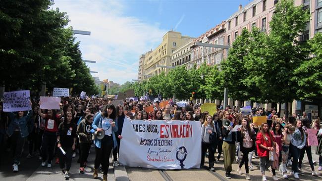 ep estudiantesmanifiestanzaragozacontrala sentenciala manada