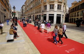 ep festival cine malaga alfombra roja turistas pasean alfombra larios 20200310162103