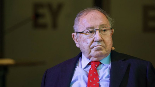 ep i d el presidente de la camara de comercio de espana jose luis bonet durante el encuentro dos