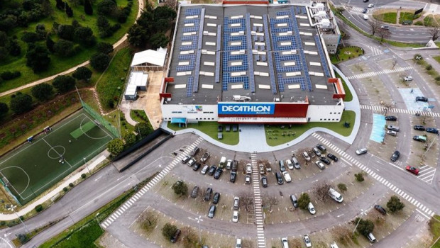 ep instalacion fotovoltaica en decathlon