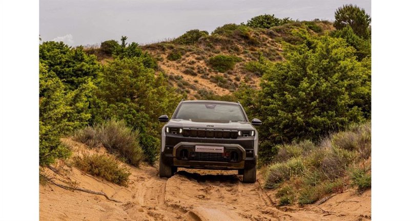 ep jeep abre pedidos del compass 4xe electrico de 375 cv y amplia su gama con una version de hasta ep jeep abre pedidos del compass 4xe electrico de 375 cv y amplia su gama con una version de hasta