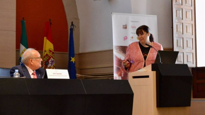 La consejera de Agricultura, Begoña García, participa en las jornadas 'Contra la despoblación, más jamón', que han tenigo lugar este viernes en Cáceres | JUNTA DE EXTREMADURA ep la consejera de agricultura begona garcia participa en las jornadas contra la despoblacion mas