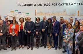 ep la ministra reyes maroto juntoherreraotros representantesla region