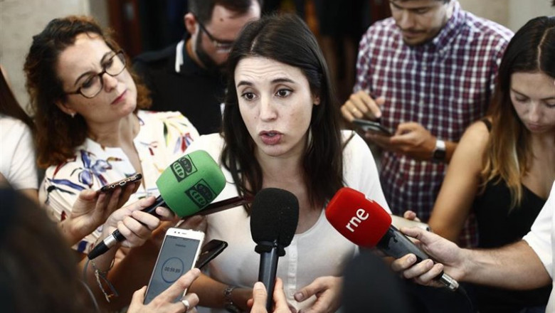 La portavoz de Unidas Podemos en el Congreso de los Diputados, Irene Montero, ofrece declaraciones a los medios de comunicación. | Eduardo Parra - Europa Press - Archivo ep la portavoz de unidas podemos en el congreso de los diputados irene montero ofrece declaraciones