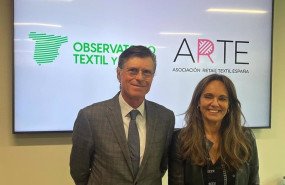 ep la presidenta de arte ana lopez casero y el presidente del observatorio del textil y de la moda