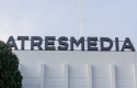 ep letras de atresmedia en lo alto de la sede del grupo de comunicacion atresmedia en san sebastian