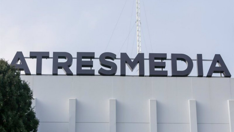 ep letras de atresmedia en lo alto de la sede del grupo de comunicacion atresmedia en san sebastian ep letras de atresmedia en lo alto de la sede del grupo de comunicacion atresmedia en san sebastian