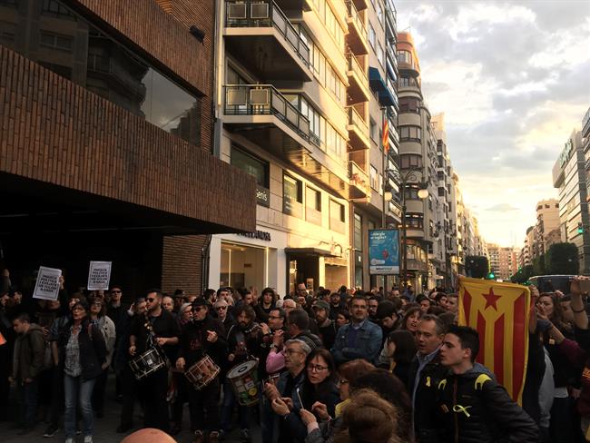 Manifestación en València por la "libertad de los presos políticos" | EUROPA PRESS ep manifestacionvalnciala libertadlos presos politicos