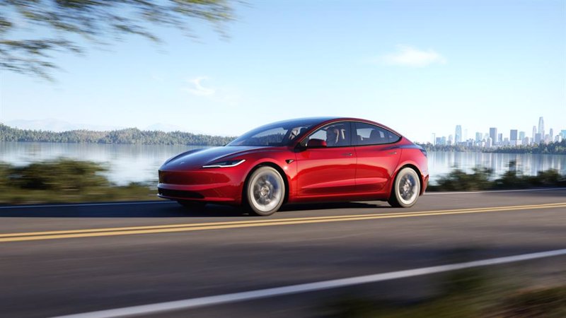 Las entregas de coches de Tesla descienden a 435.000 en el tercer trimestre