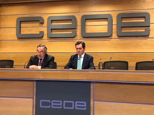 El presidente y vicepresidente de la CEOE, Juan Rosell y Antonio Garamendi | EUROPA PRESS ep presidentevicepresidentela ceoe juan rosellantonio garamendi