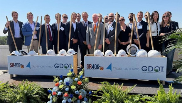 ep representantes de acciona entre ellos su presidente y consejero delegado jose manuel entrecanales