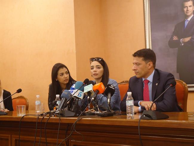 Shaza Ismail, Jimena Rico Y Alcalde De Torrox Jovenes Turquía Homosexual Discr | EUROPA PRESS ep shaza ismail jimena ricoalcaldetorrox jovenes turquia homosexual discr