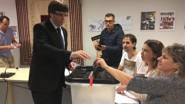 ep votacionpresidentela generalitat carles puigdemont en1-o
