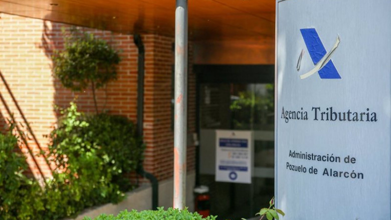 ep archivo   exterior de una oficina de la agencia tributaria