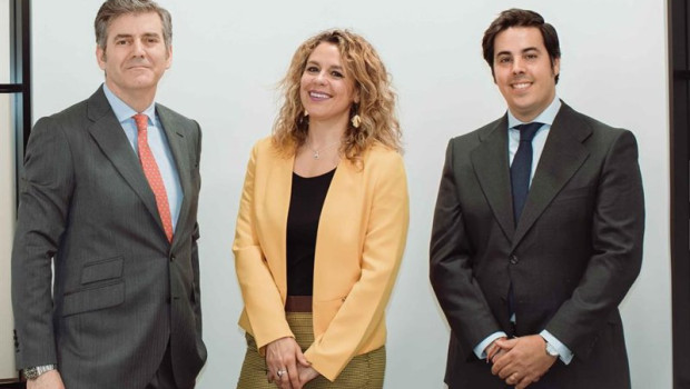 ep de izda a dcha gonzalo ramon borja director general para espana rosa del blanco asesora senior de