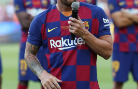ep el delantero argentino del fc barcelona lionel messi durante el trofeo joan gamper contra el