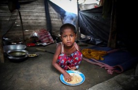 ep fatema cinco anos huyo de myanmarsu familiasu aldeaatacada