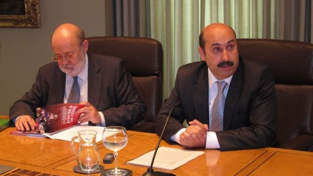 ep jose felix tezanos izquierda y jose manuel fernandez corral