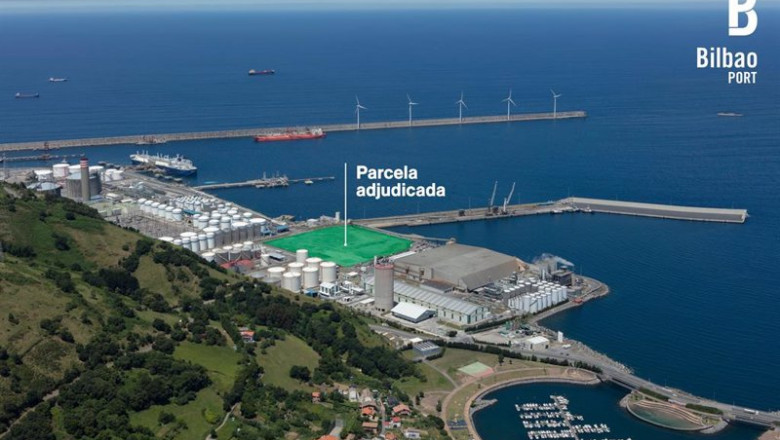 ep parcela adjudicada a petronor en el muelle sollana en el puerto de bilbao