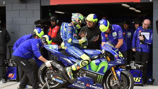 ep valentino rossi movistar yamaha motogp 20171026114103
